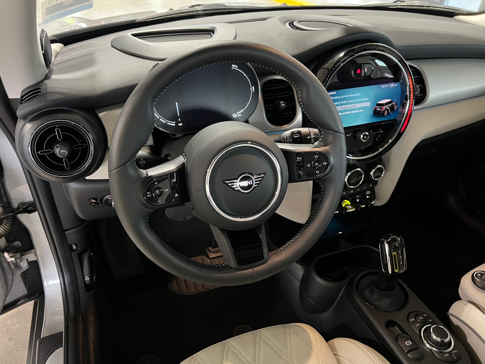 Thumbnail: 2024 MINI Cooper Hardtop - 4