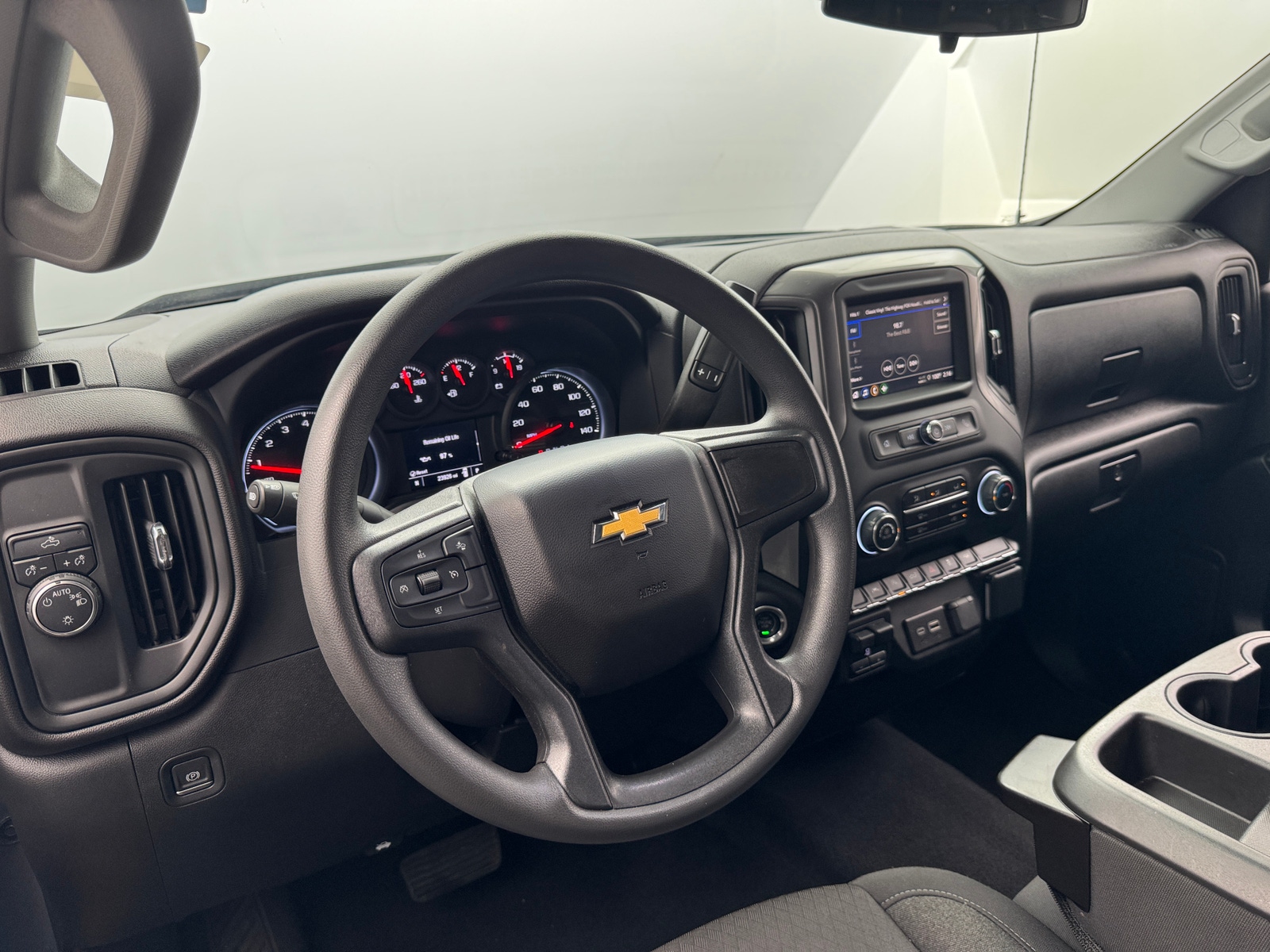 Thumbnail: 2023 Chevrolet Silverado 1500 - 3