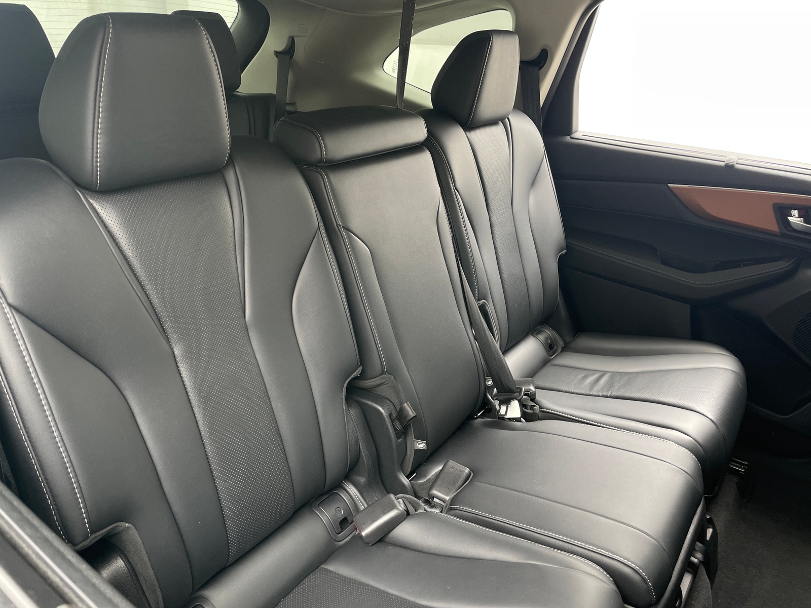 Thumbnail: 2022 Acura MDX - 5