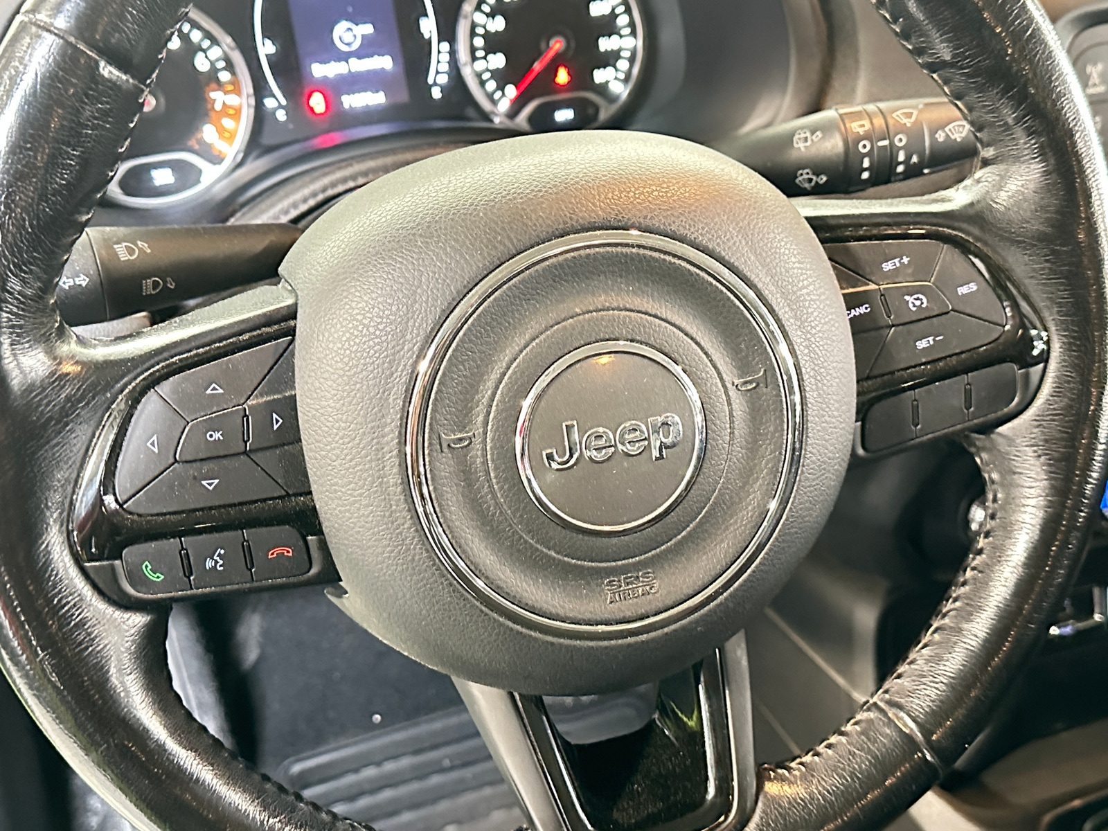 Thumbnail: 2017 Jeep Renegade - 5