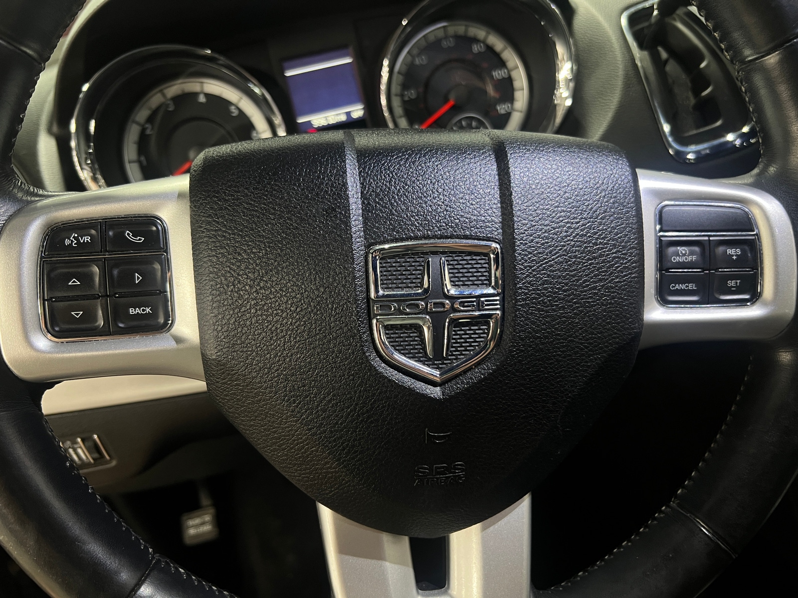 Thumbnail: 2017 Dodge Grand Caravan - 4