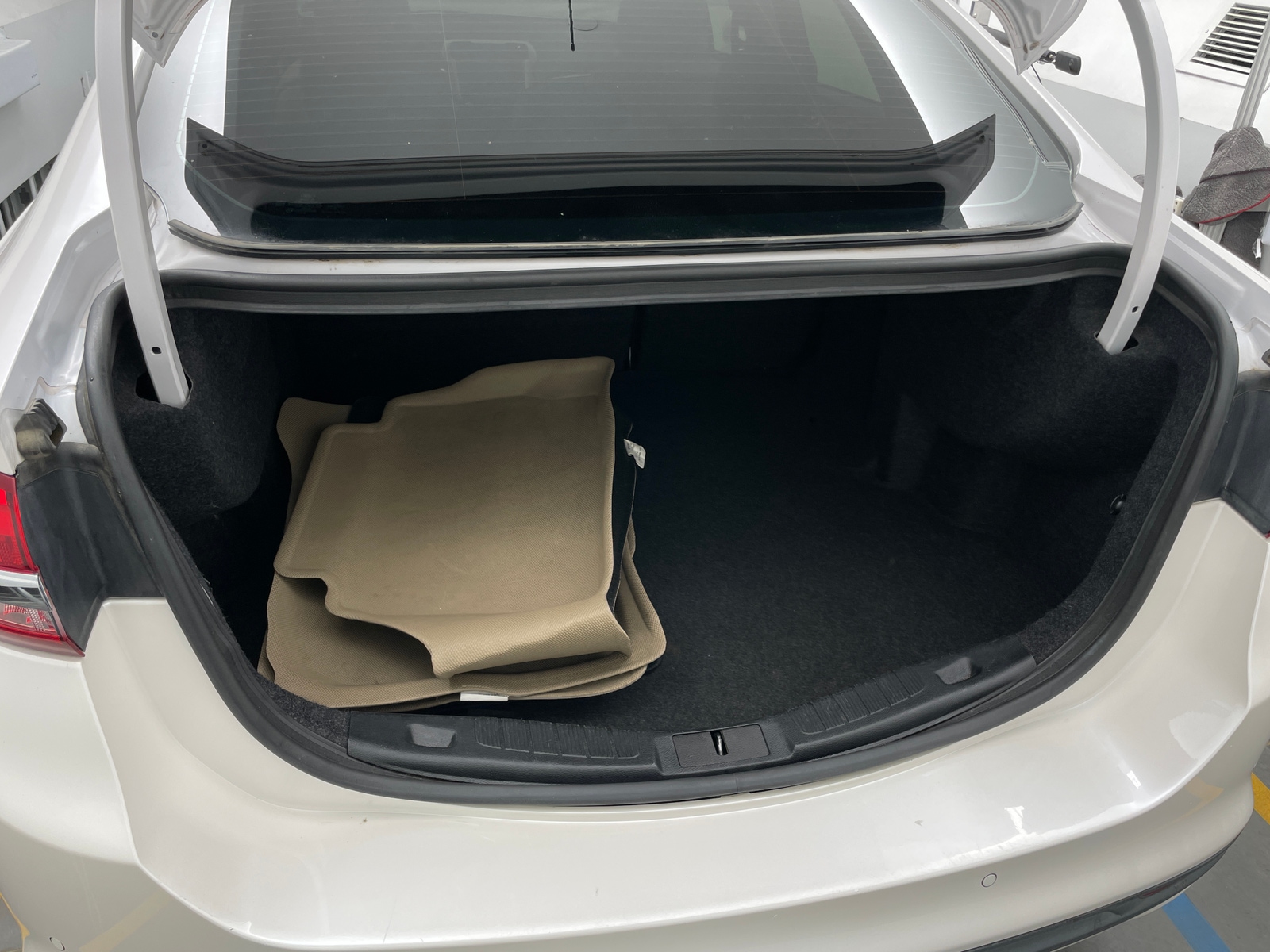 Thumbnail: 2018 Ford Fusion - 7