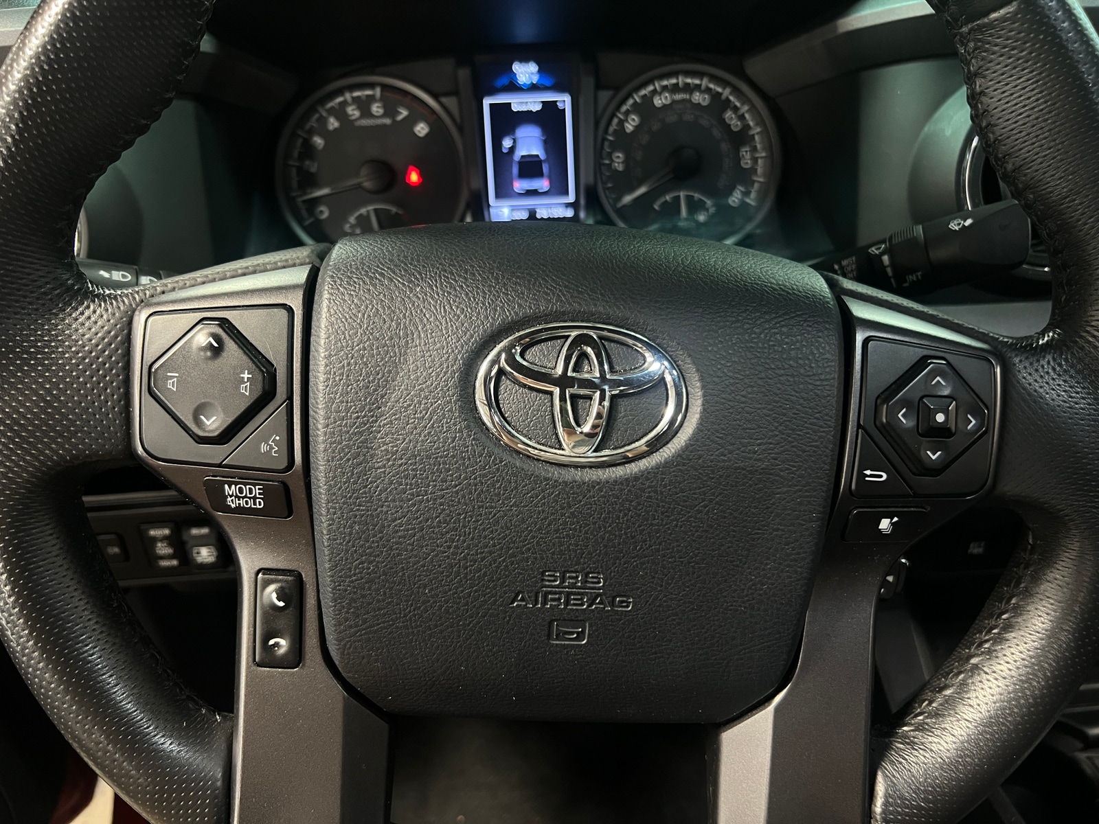 Thumbnail: 2017 Toyota Tacoma - 5