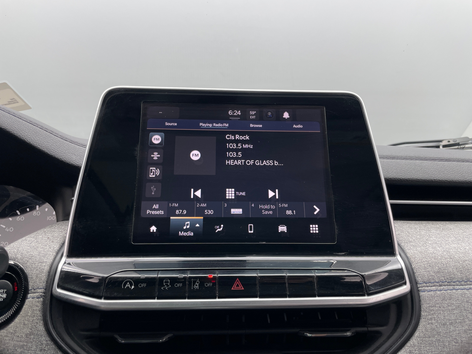 Thumbnail: 2022 Jeep Compass - 4