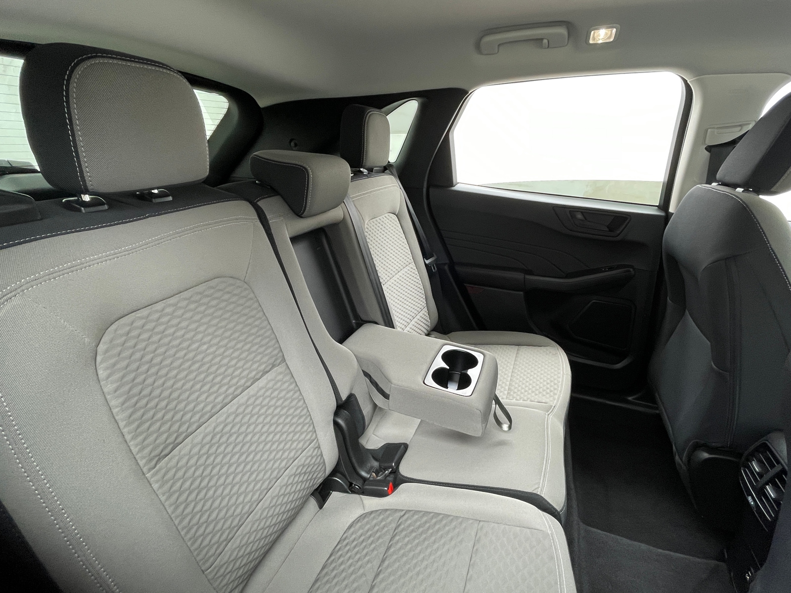 Thumbnail: 2022 Ford Escape - 6