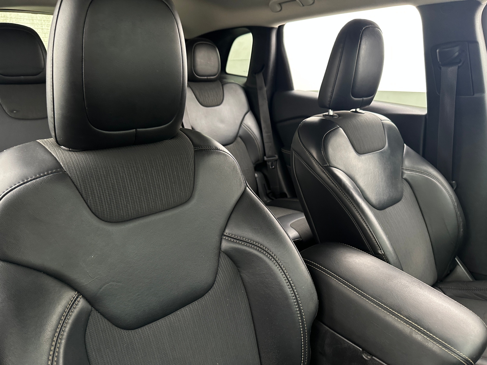 Thumbnail: 2018 Jeep Cherokee - 2