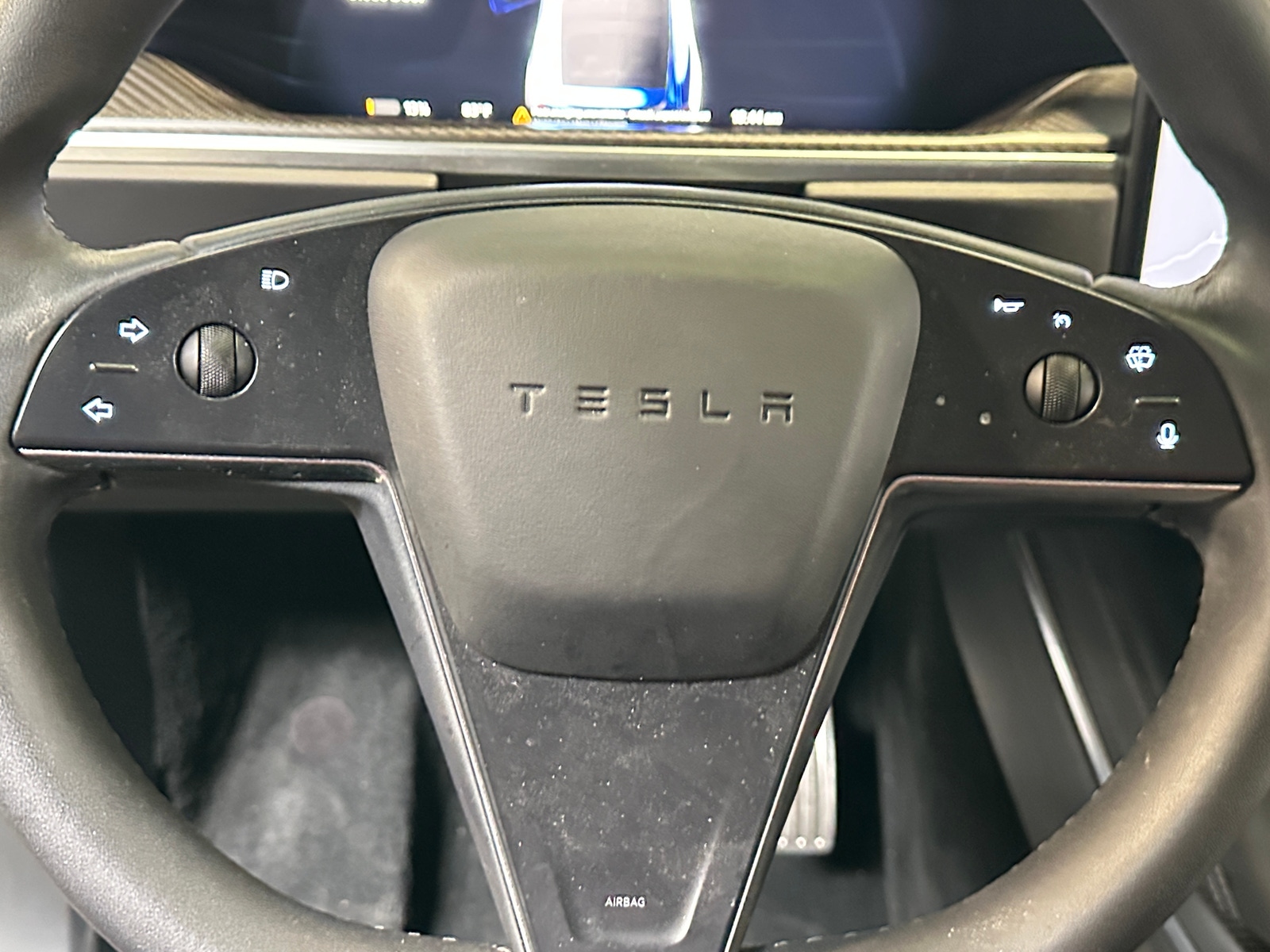 Thumbnail: 2022 Tesla Model X - 3