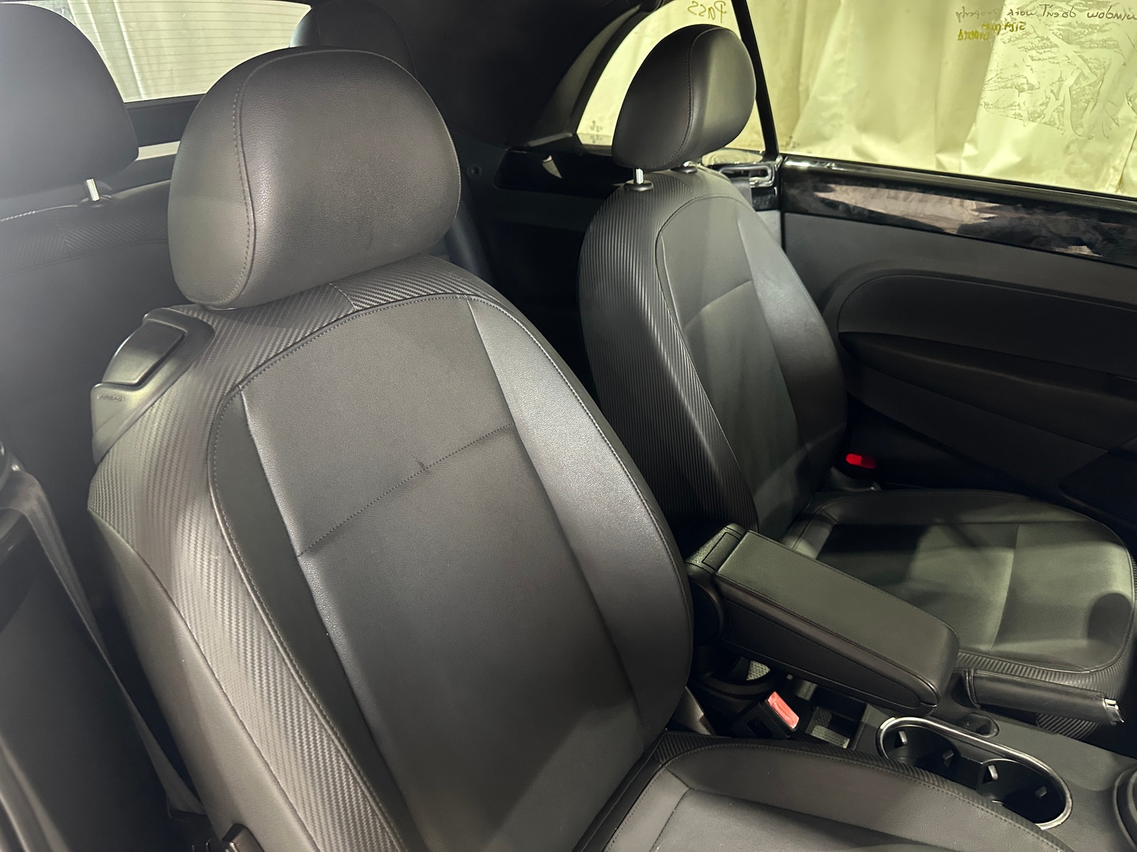 Thumbnail: 2014 Volkswagen Beetle - 2