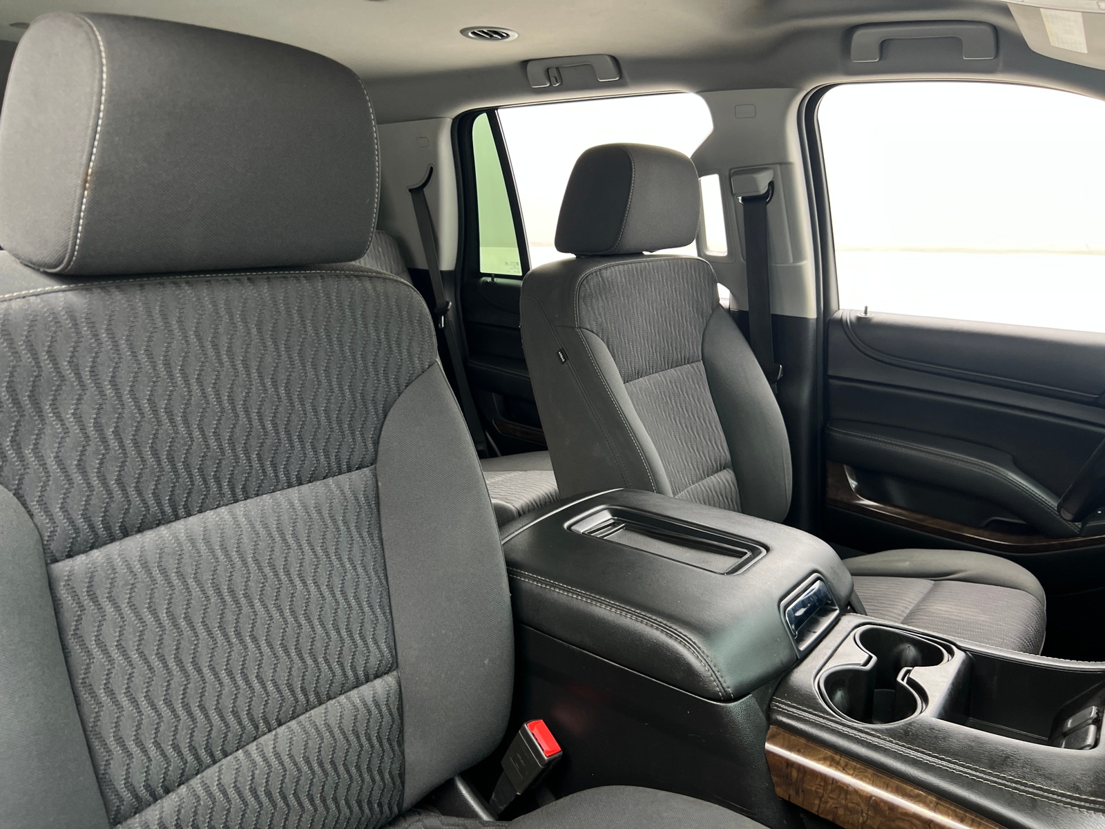 Thumbnail: 2019 Chevrolet Tahoe - 2