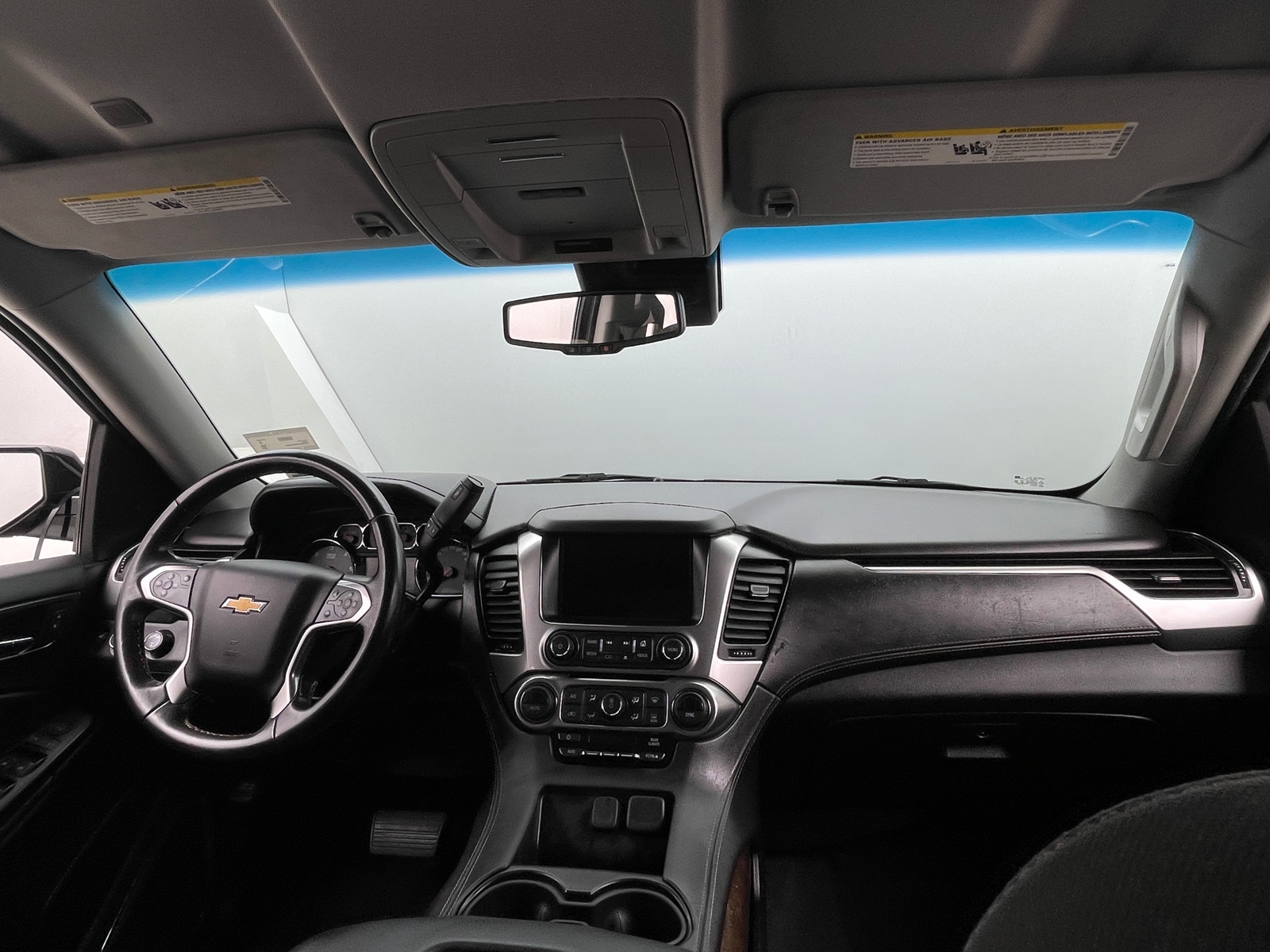 Thumbnail: 2019 Chevrolet Tahoe - 3