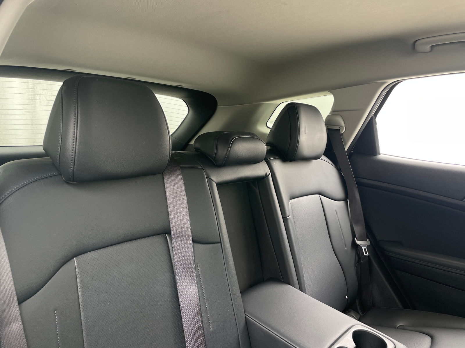 Thumbnail: 2023 Kia Sportage - 5