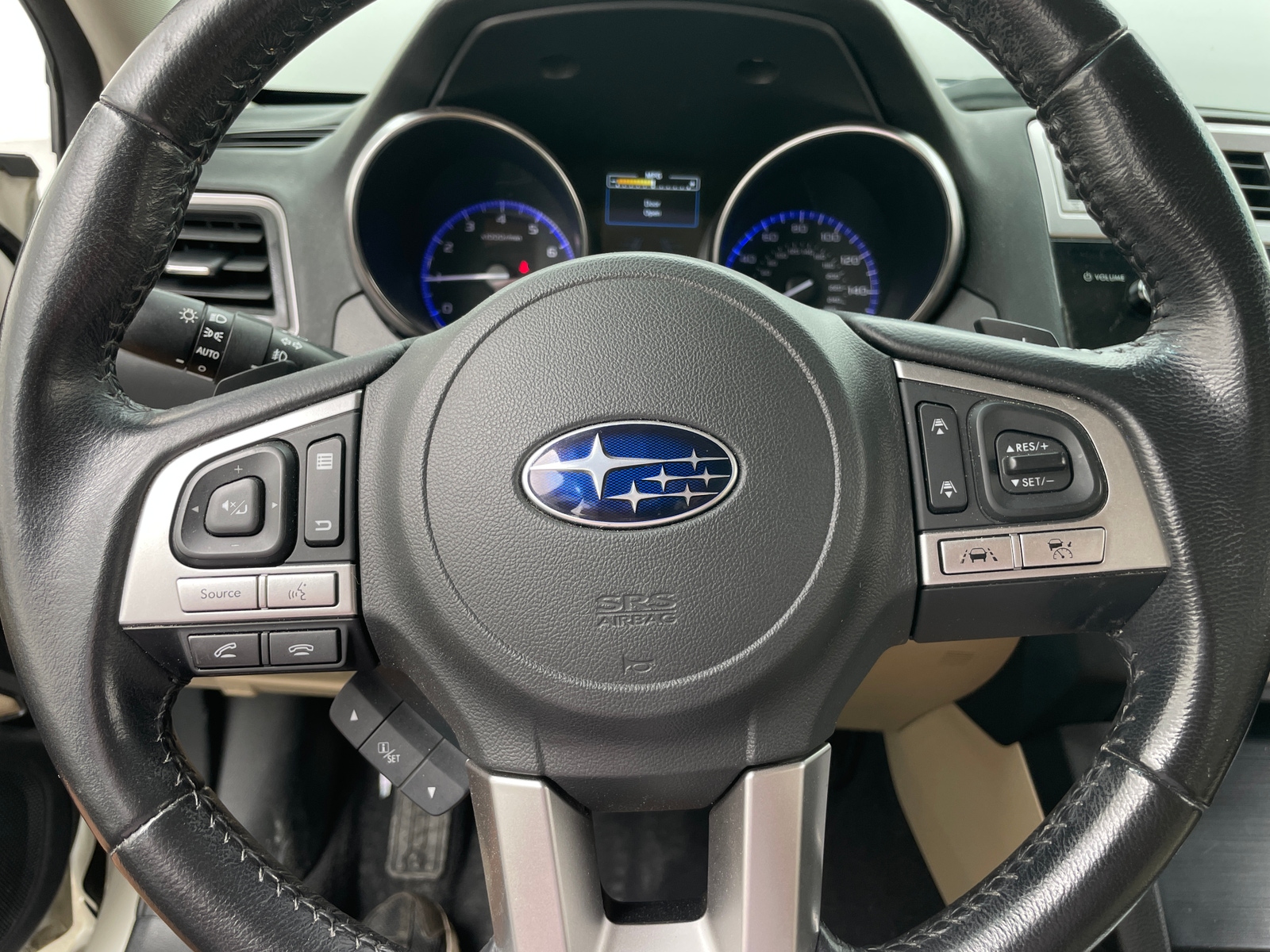Thumbnail: 2016 Subaru Legacy - 4