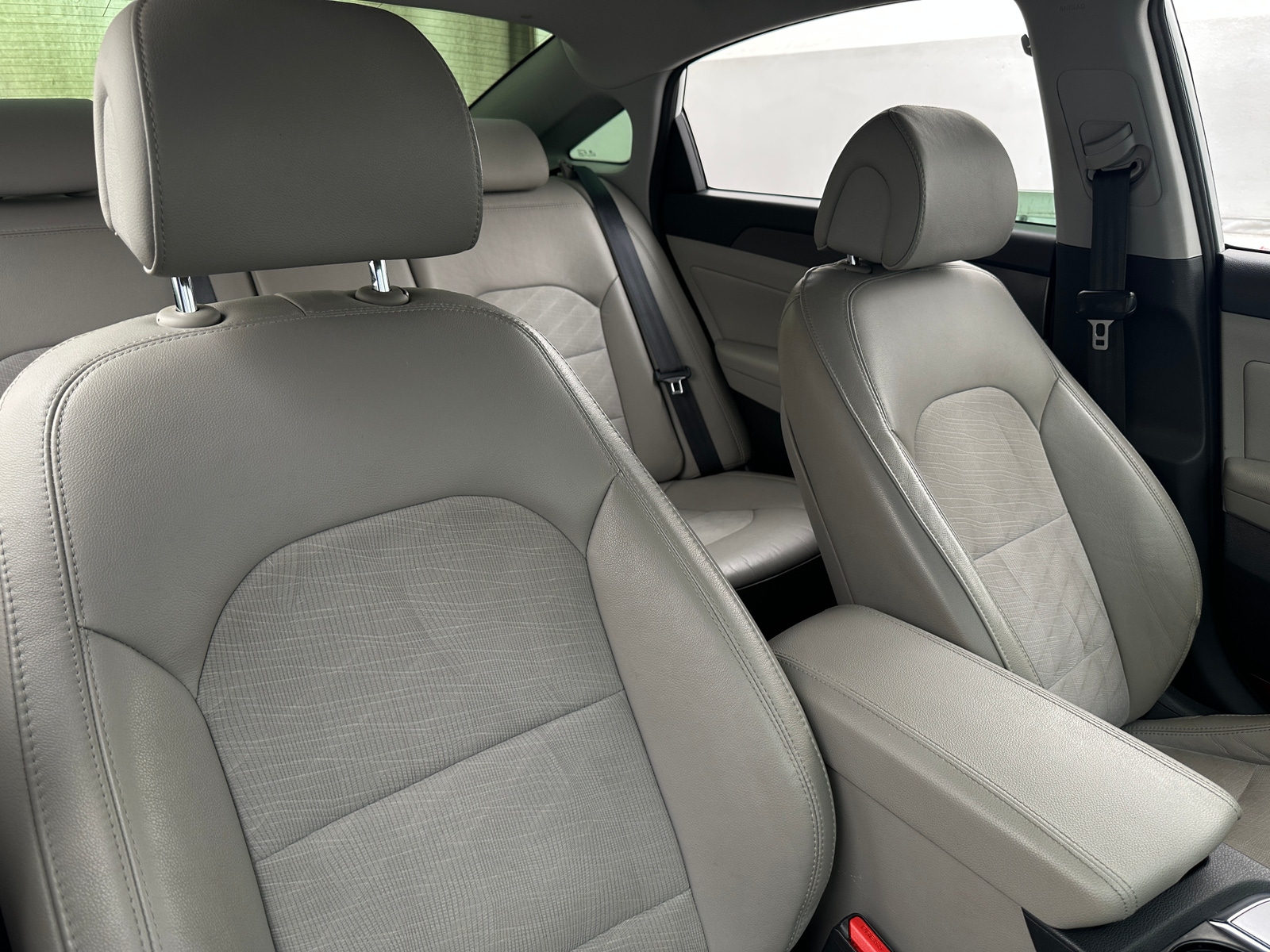 Thumbnail: 2015 Hyundai Sonata - 2