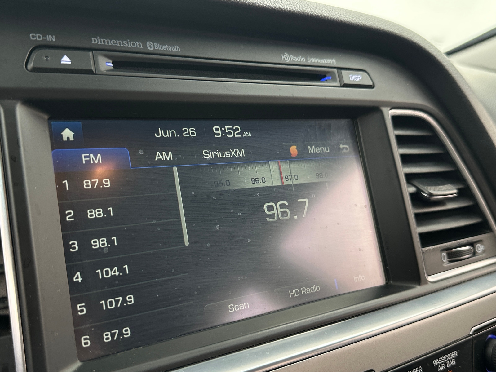 Thumbnail: 2015 Hyundai Sonata - 4