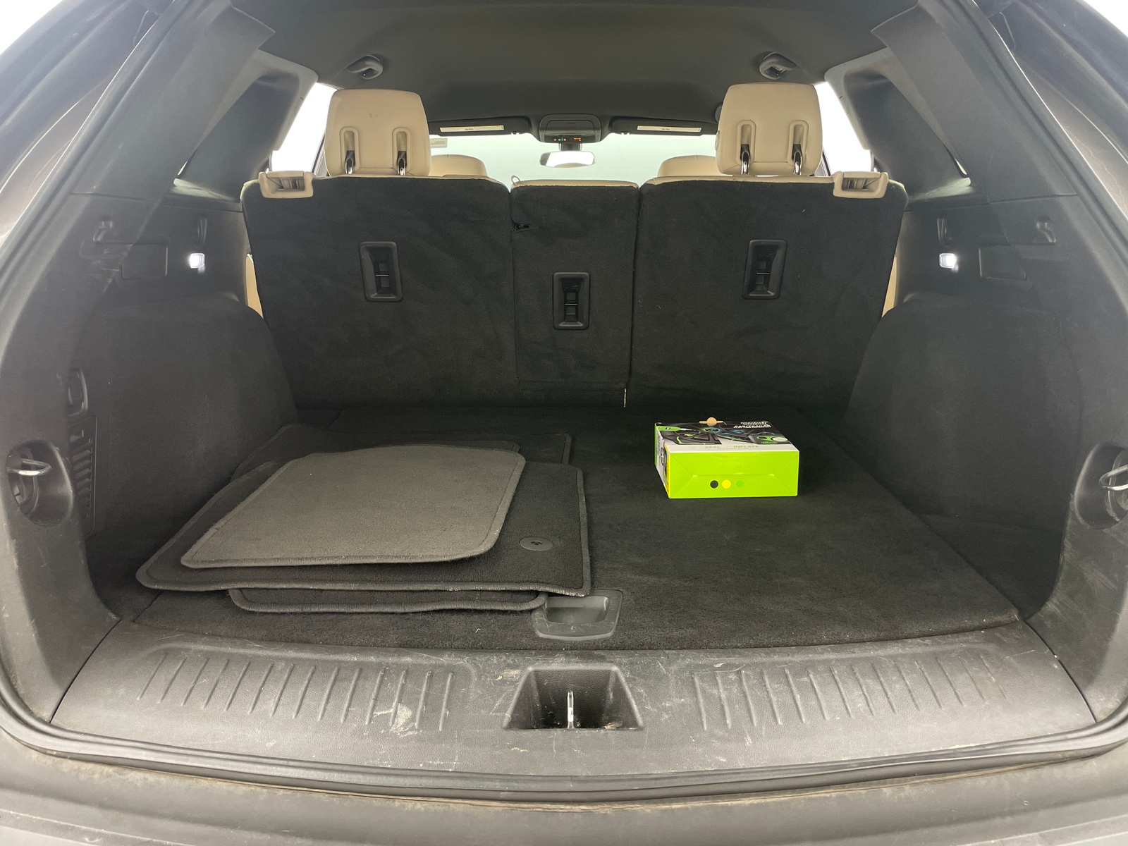 Thumbnail: 2019 Cadillac XT5 - 6