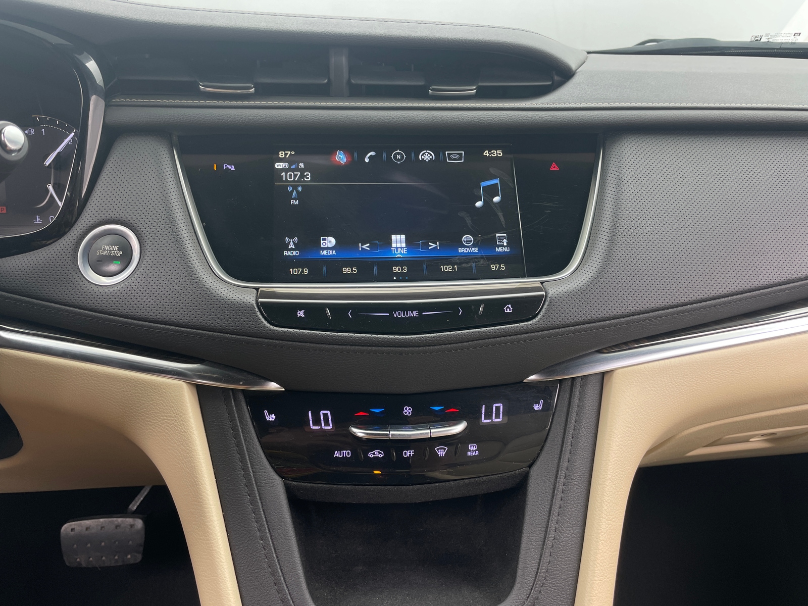 Thumbnail: 2019 Cadillac XT5 - 3