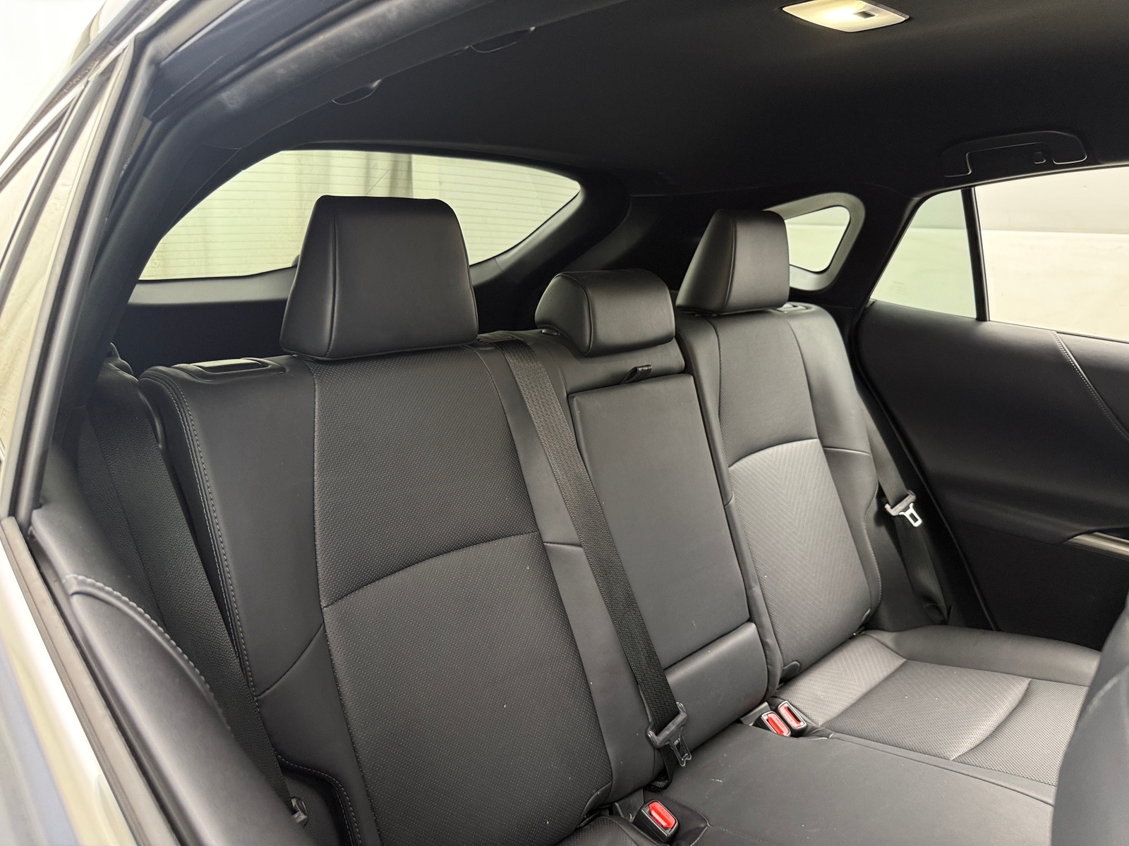 Thumbnail: 2021 Toyota Venza - 5