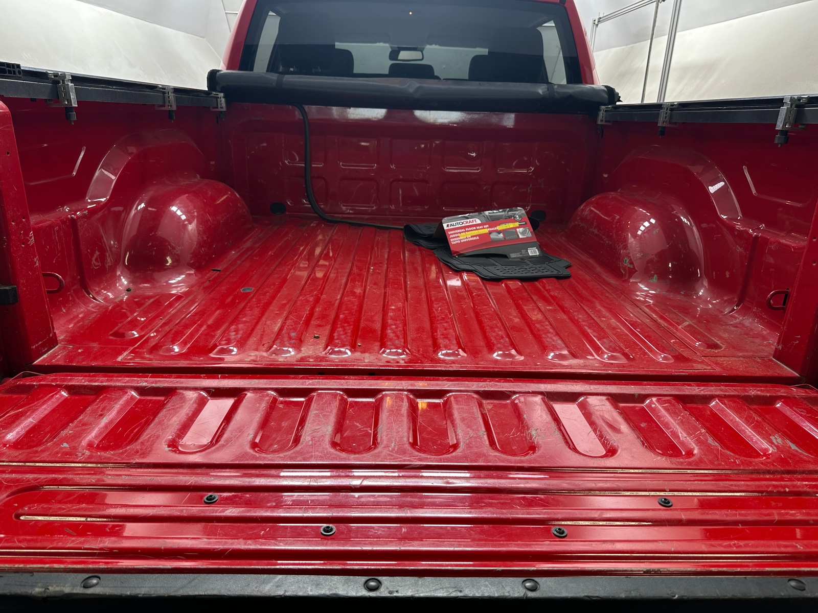 Thumbnail: 2019 RAM 1500 Classic - 7