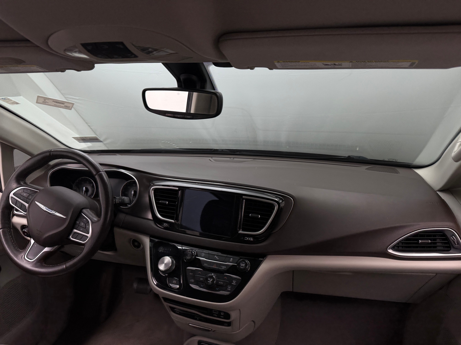 Thumbnail: 2018 Chrysler Pacifica - 2