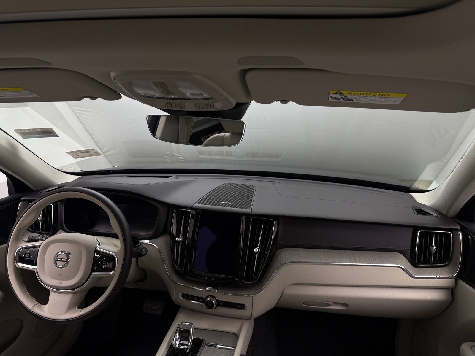 Thumbnail: 2023 Volvo XC60 - 2