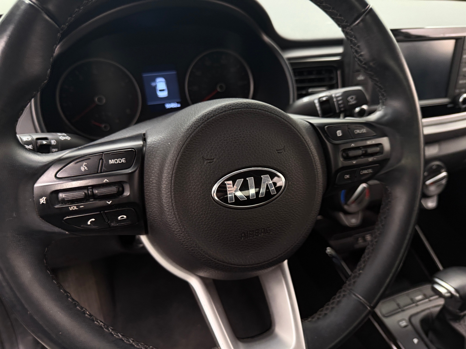 Thumbnail: 2018 Kia Rio - 5