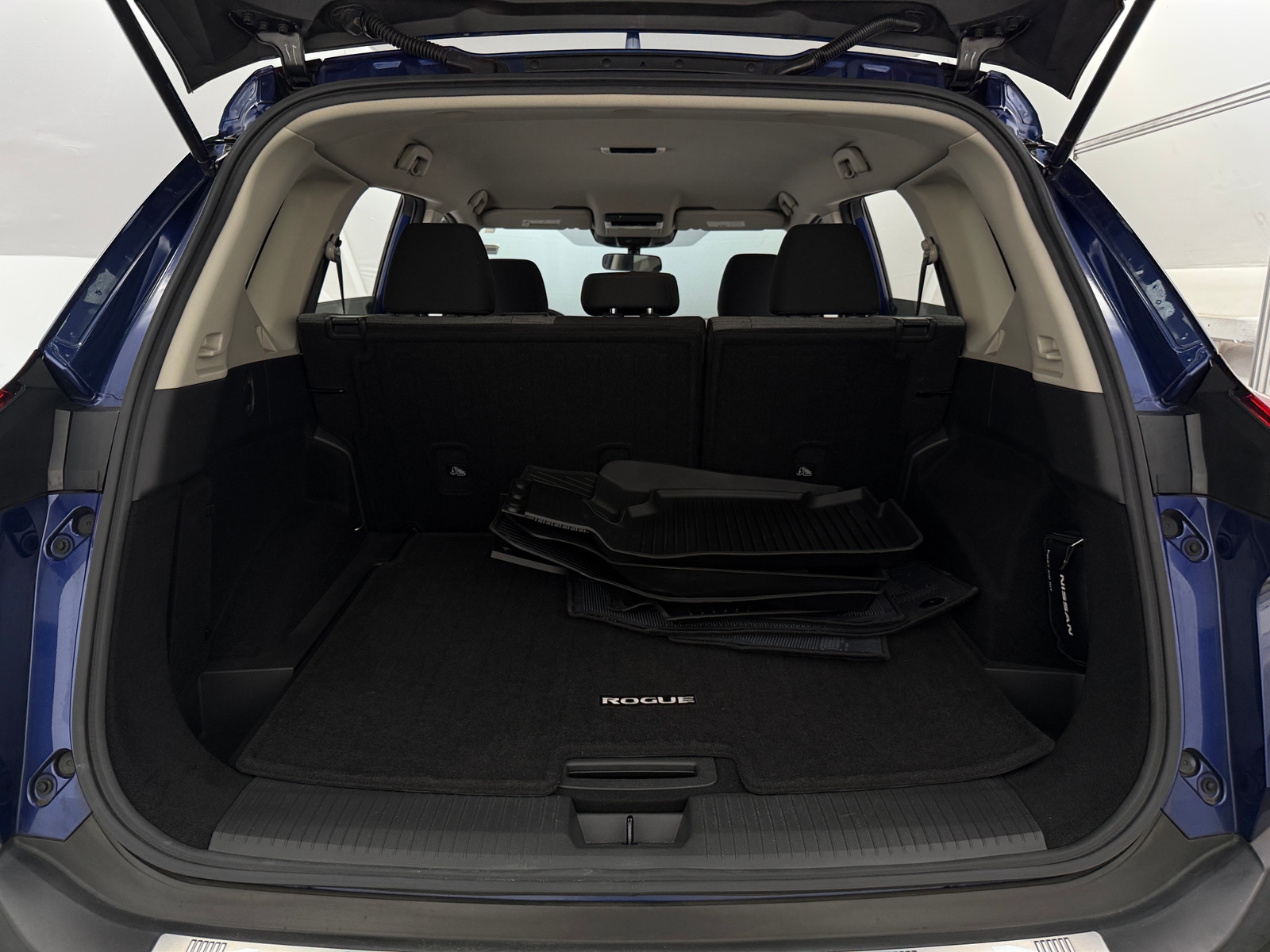Thumbnail: 2021 Nissan Rogue - 7