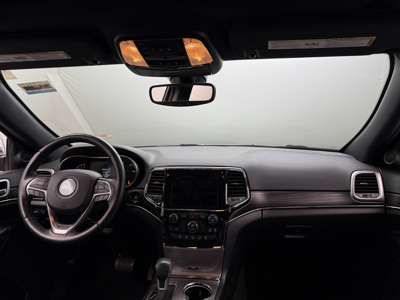 Thumbnail: 2022 Jeep Grand Cherokee - 3