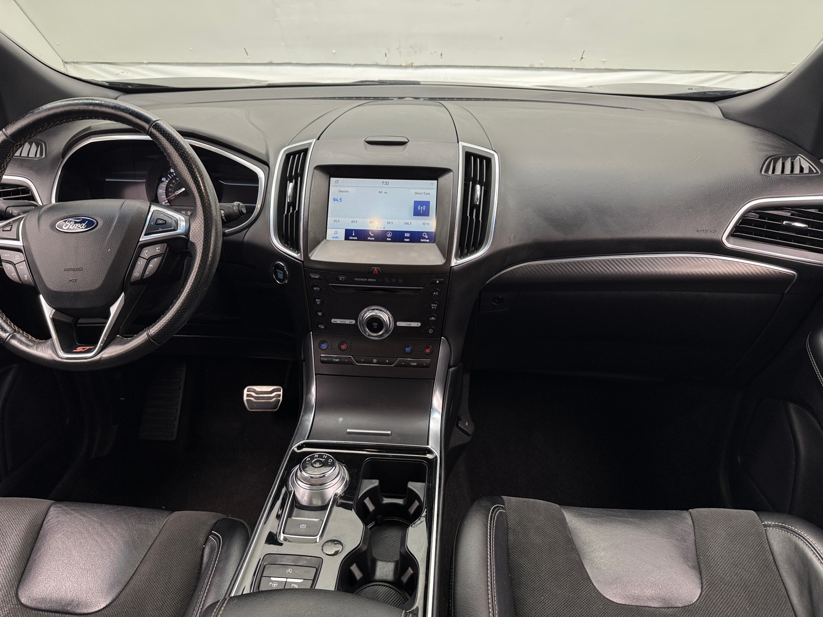 Thumbnail: 2019 Ford Edge - 2
