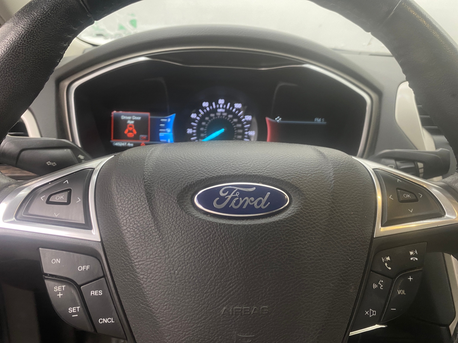 Thumbnail: 2015 Ford Fusion - 5