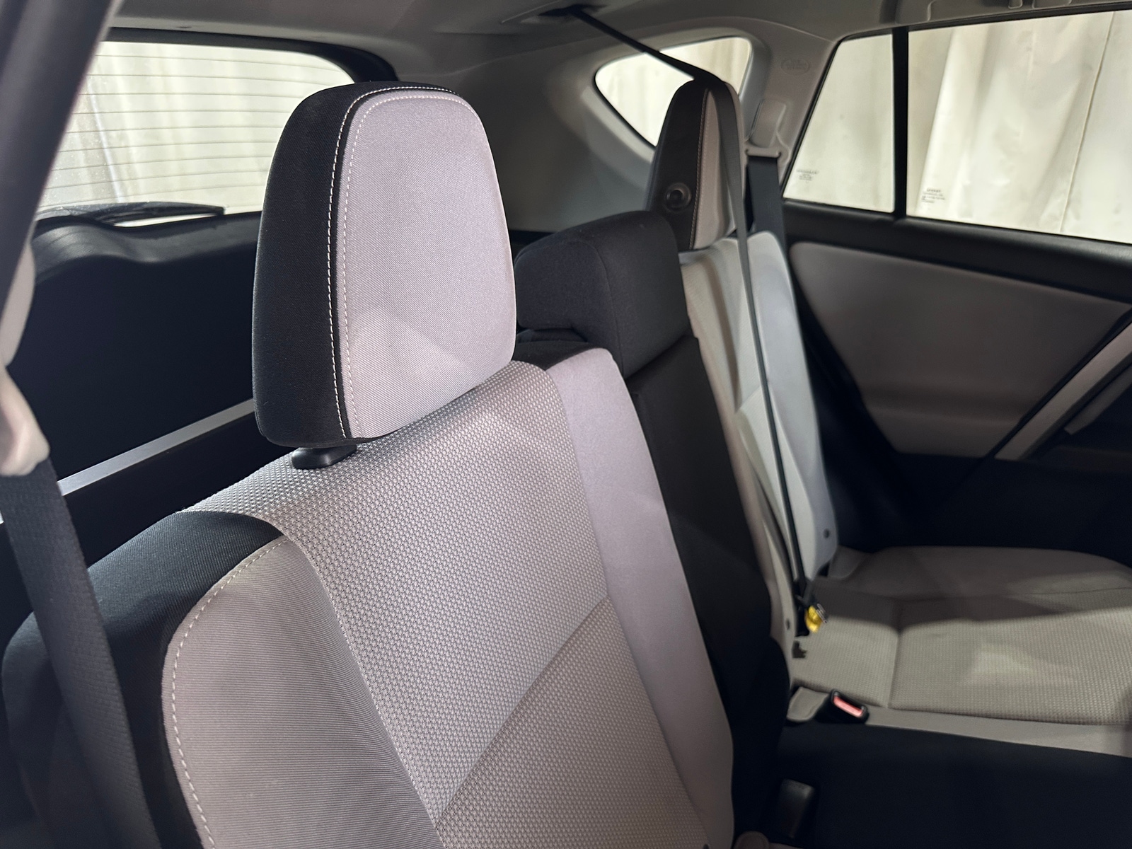 Thumbnail: 2016 Toyota RAV4 - 6