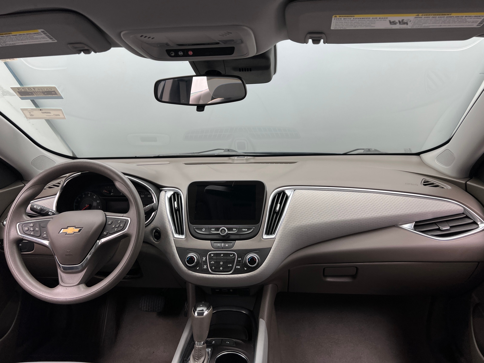 Thumbnail: 2020 Chevrolet Malibu - 3