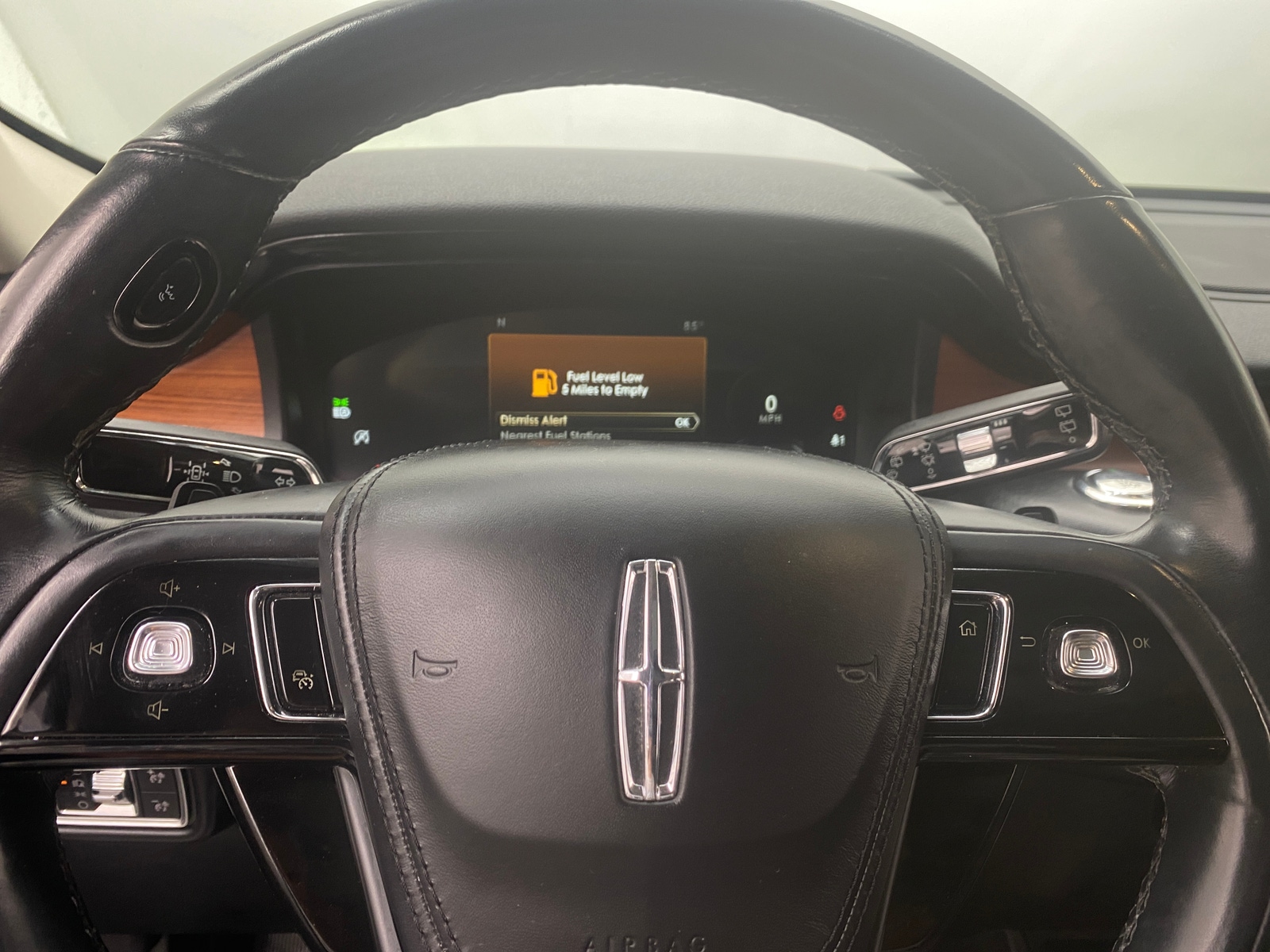 Thumbnail: 2020 Lincoln Aviator - 4