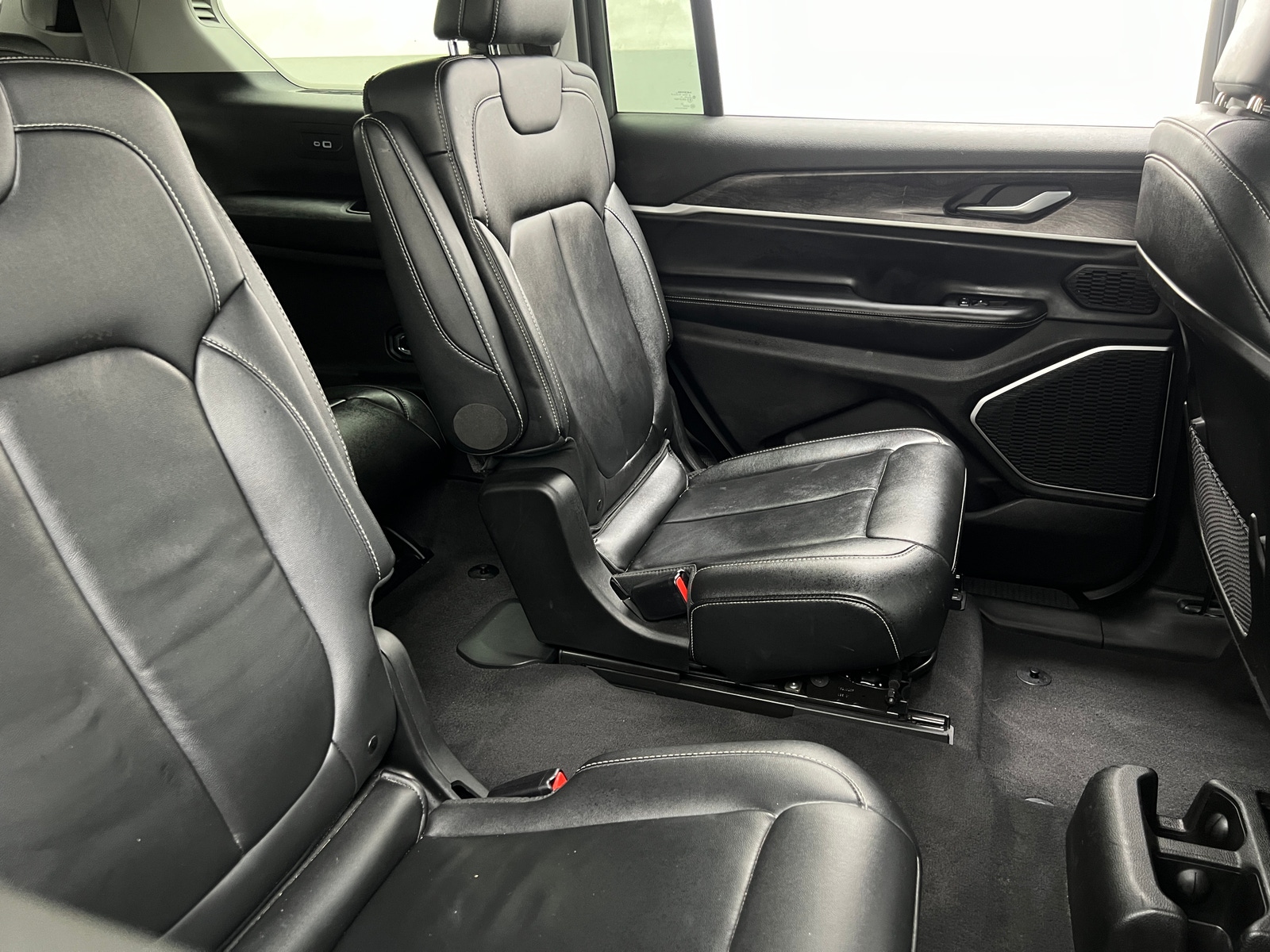 Thumbnail: 2021 Jeep Grand Cherokee L - 5