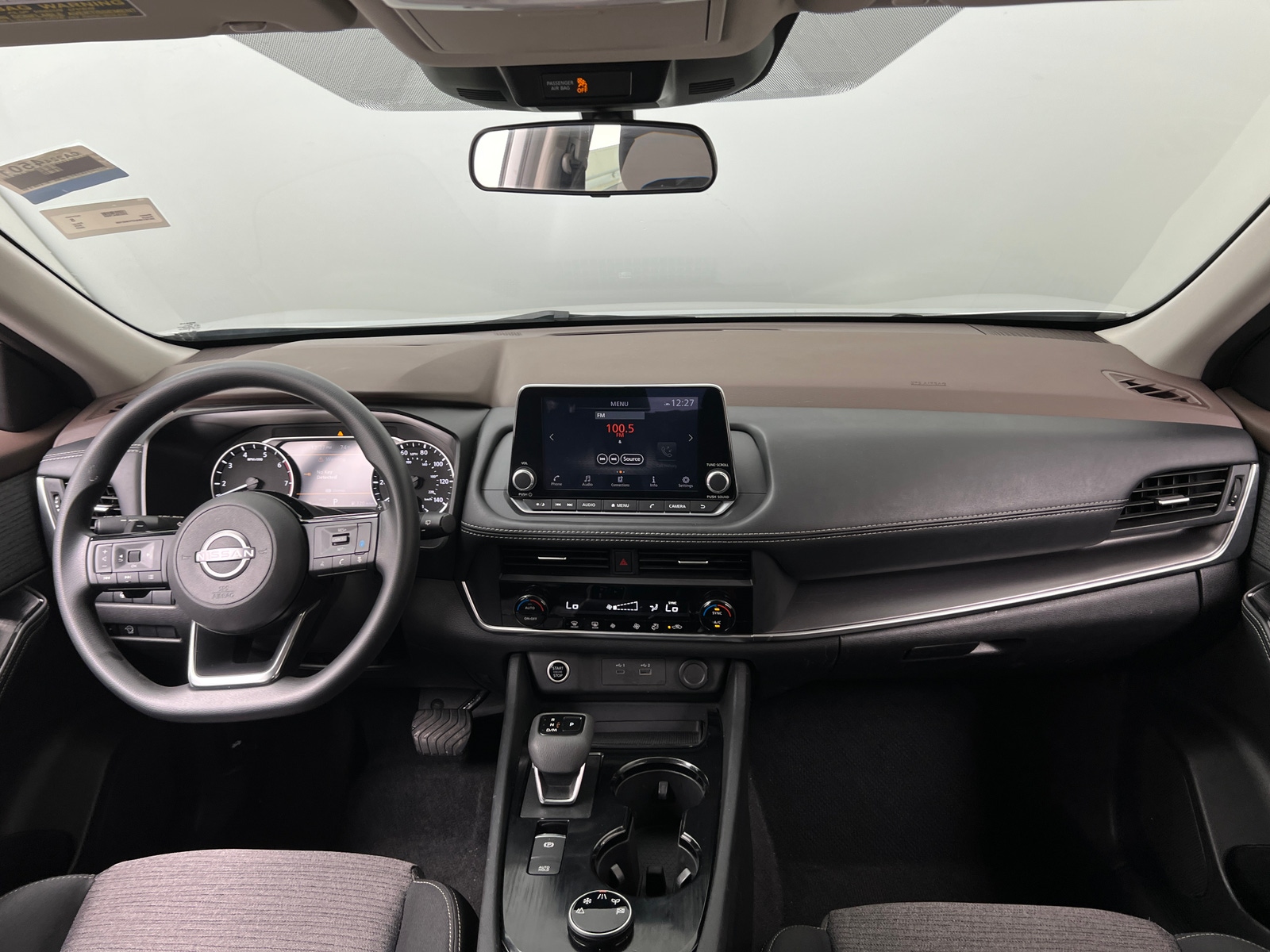 Thumbnail: 2023 Nissan Rogue - 3