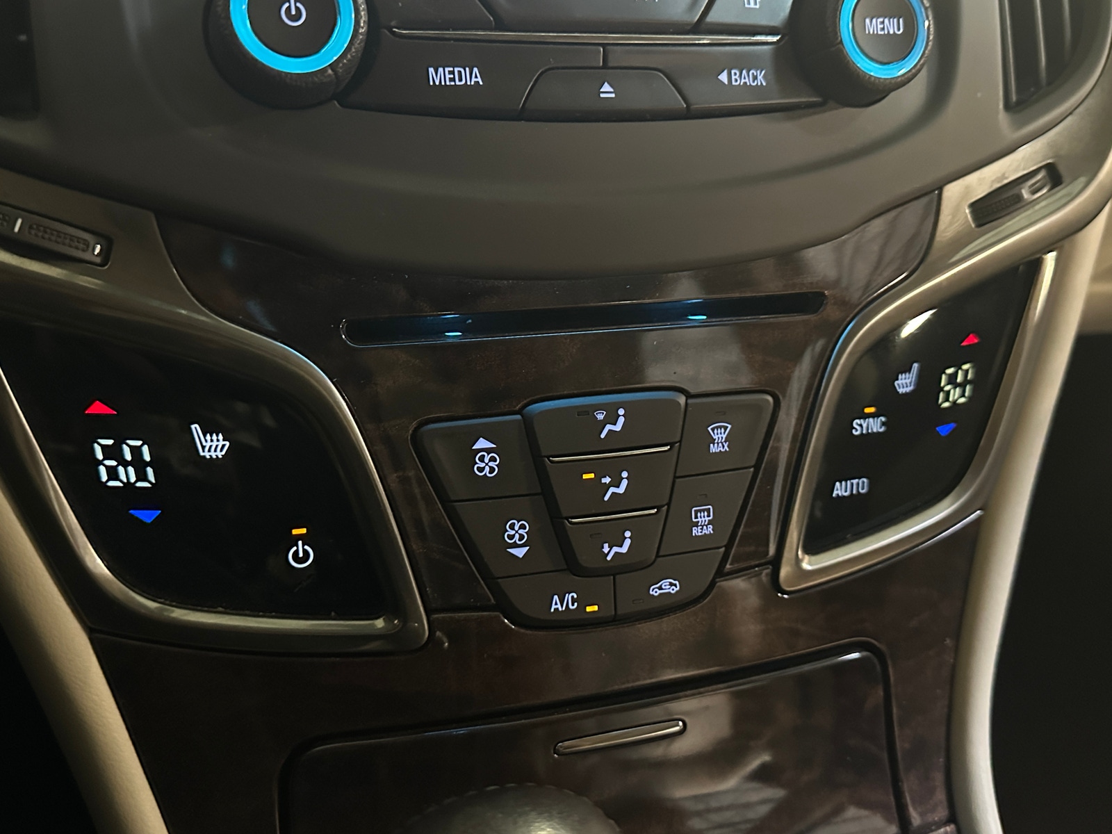 Thumbnail: 2015 Buick LaCrosse - 3