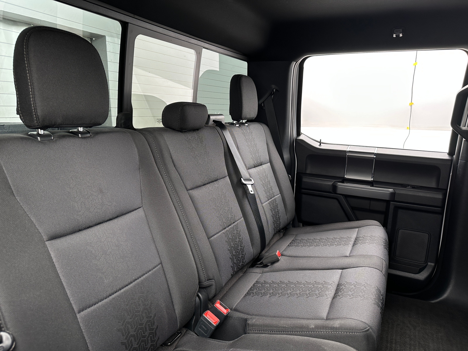 Thumbnail: 2020 Ford Econoline - 6