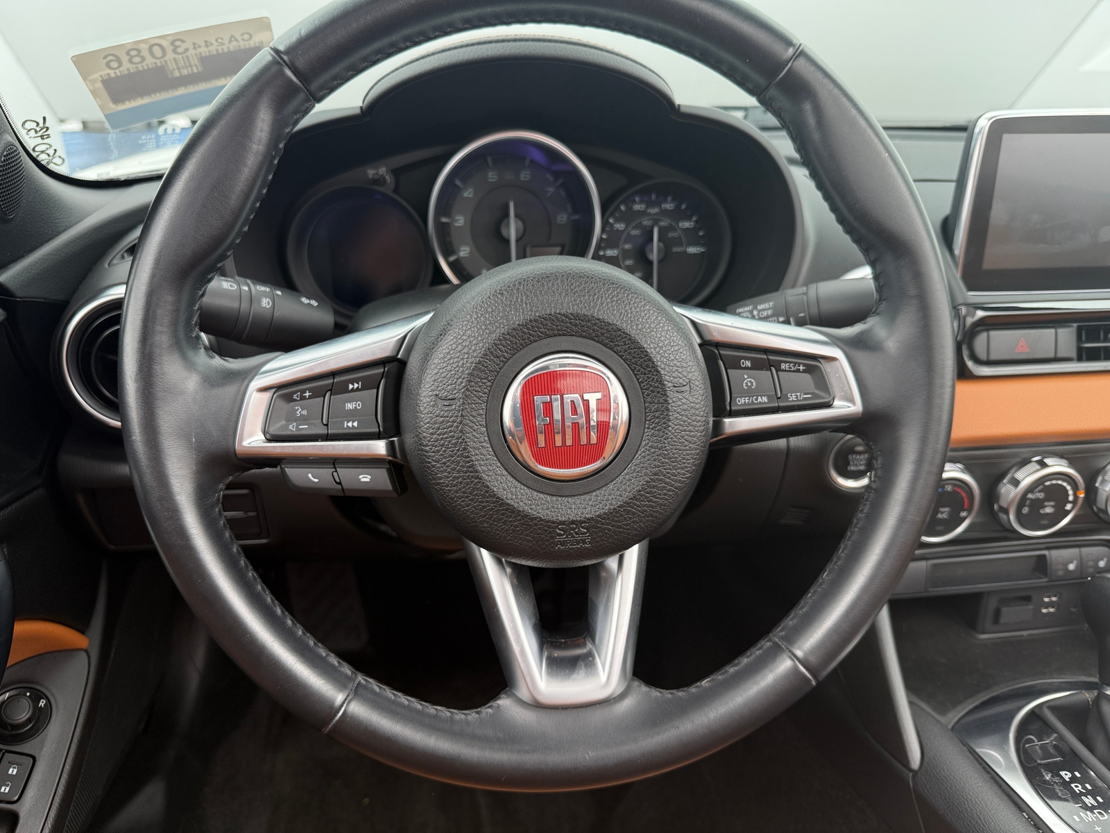 Thumbnail: 2020 Fiat 124 Spider - 4