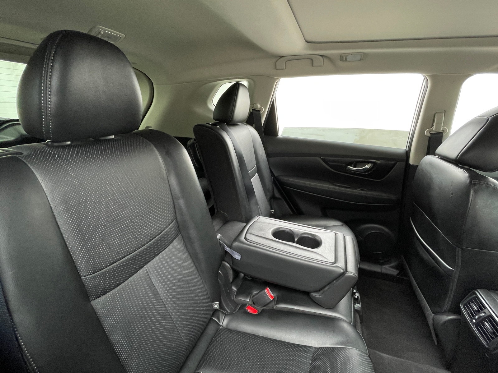 Thumbnail: 2018 Nissan Rogue - 5