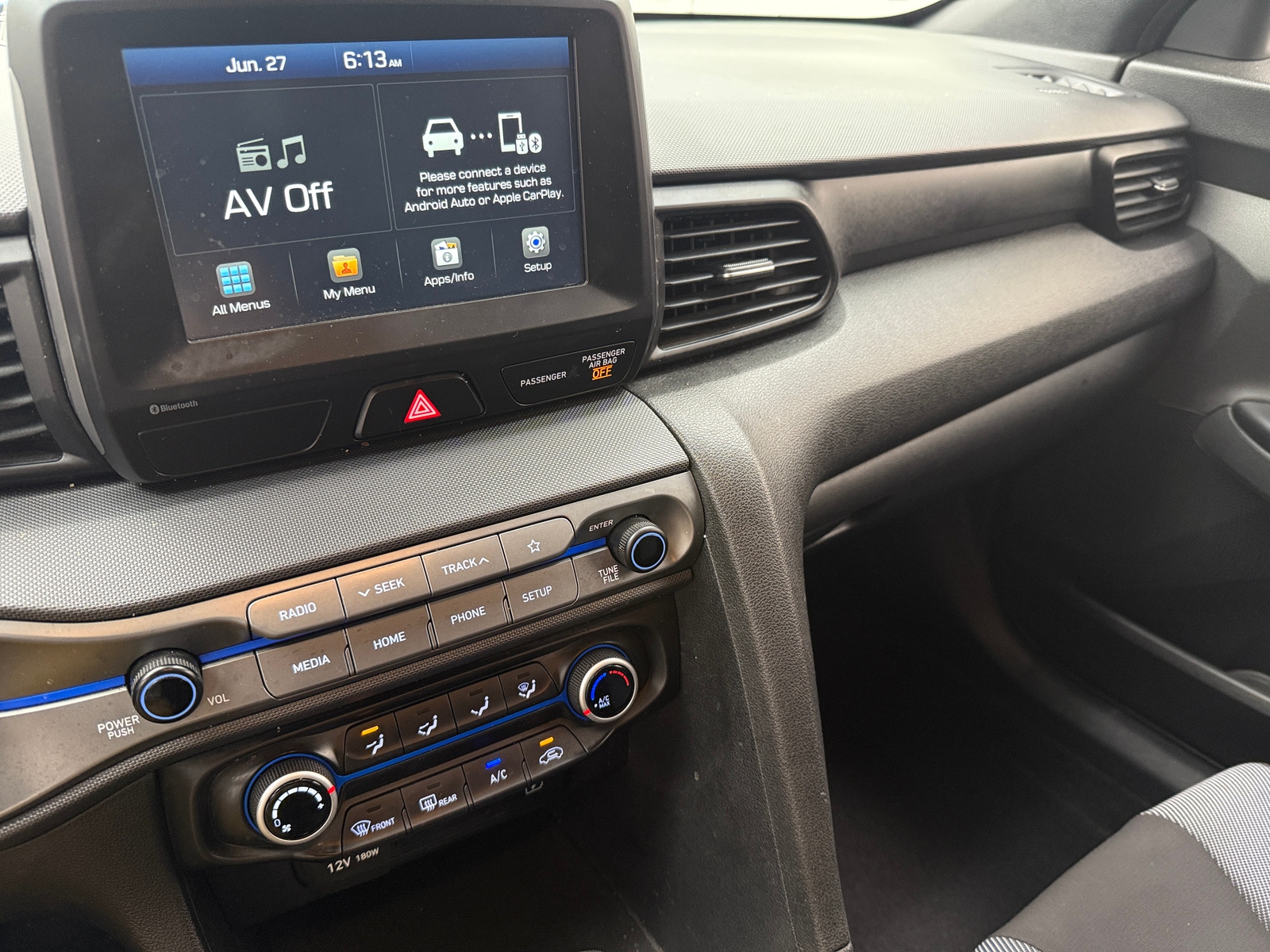 Thumbnail: 2019 Hyundai Veloster - 3