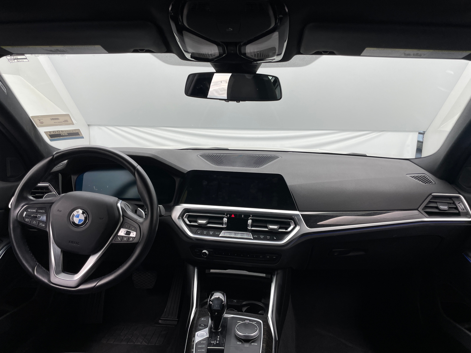 Thumbnail: 2021 BMW 3 Series - 3