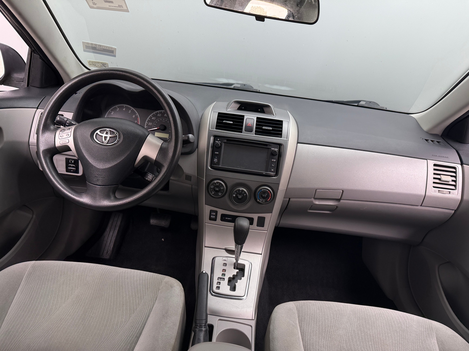 Thumbnail: 2013 Toyota Corolla - 3