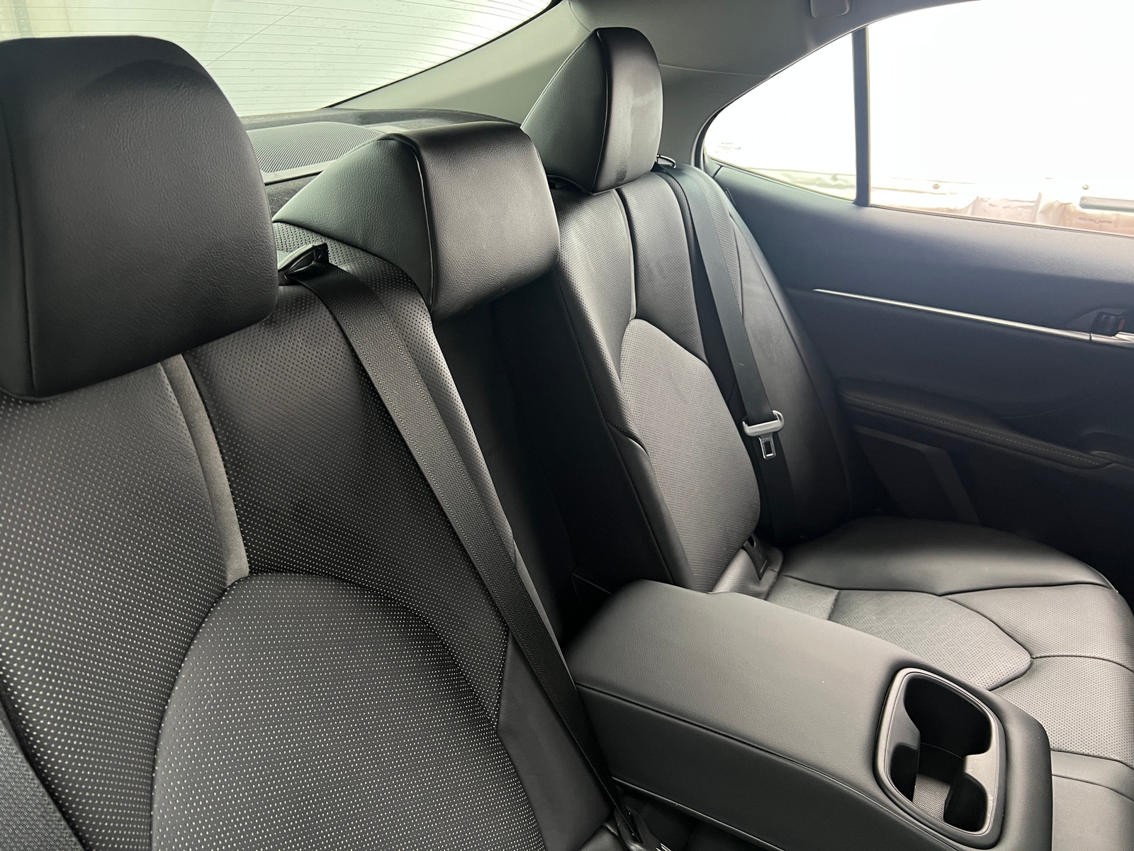 Thumbnail: 2022 Toyota Camry - 5
