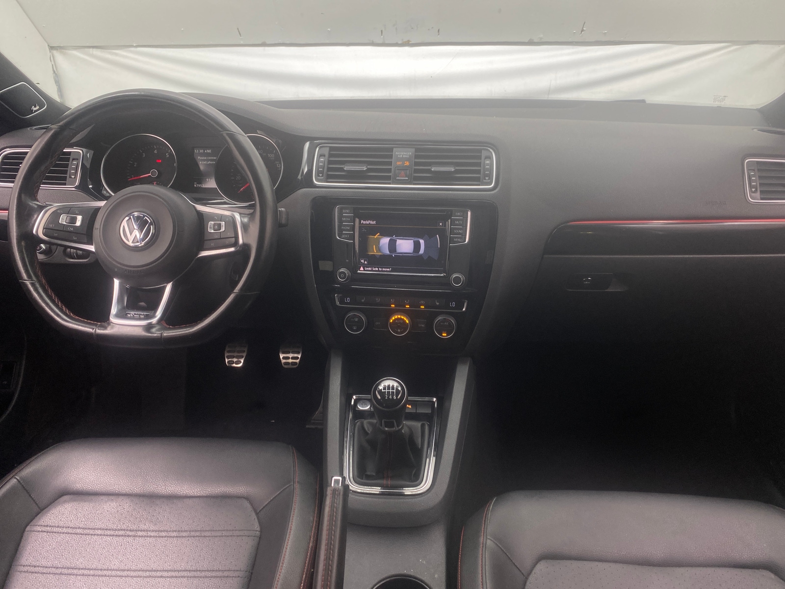 Thumbnail: 2016 Volkswagen Jetta - 2
