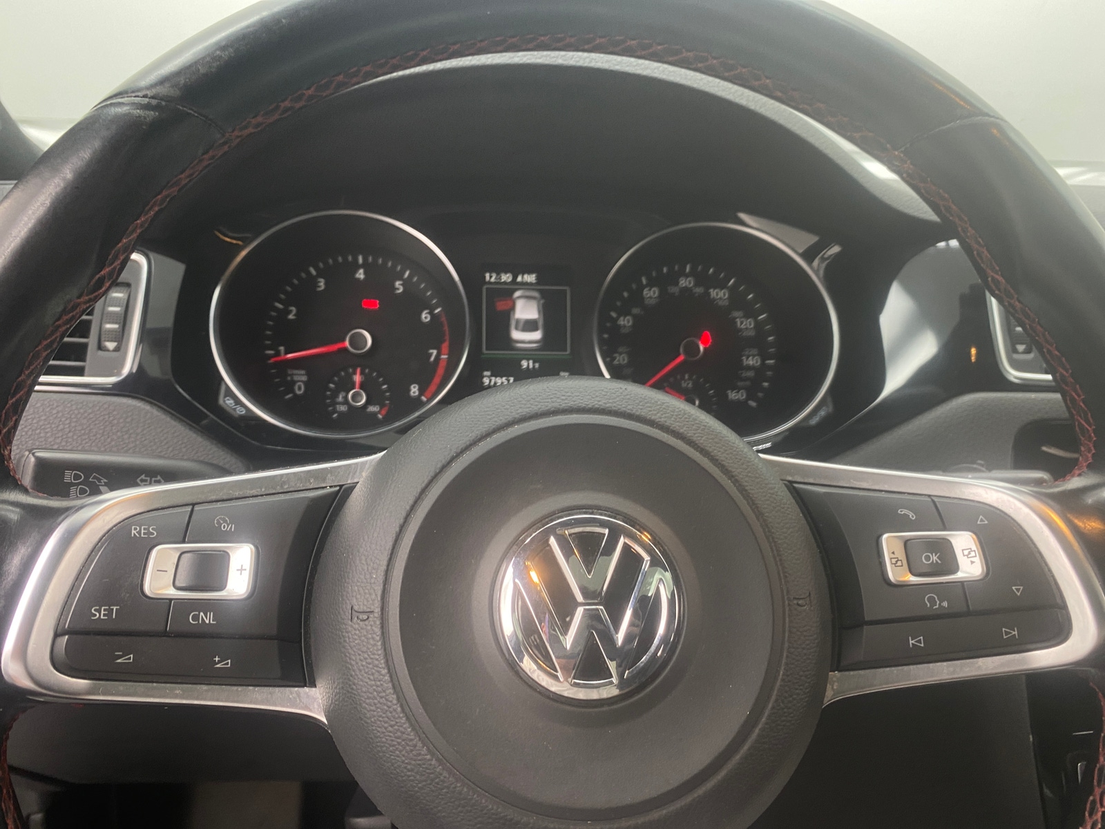 Thumbnail: 2016 Volkswagen Jetta - 4