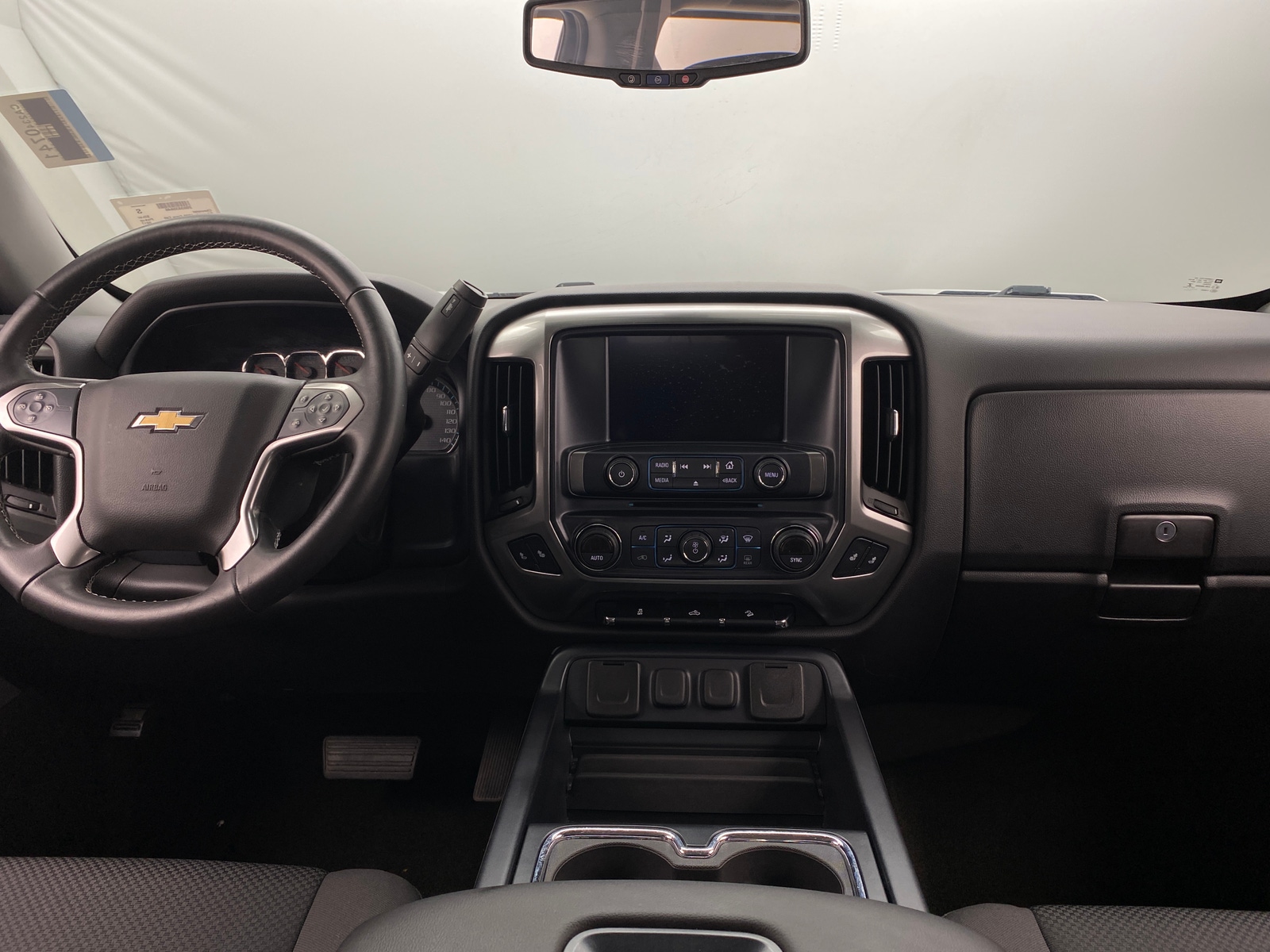 Thumbnail: 2017 Chevrolet Silverado 1500 - 3