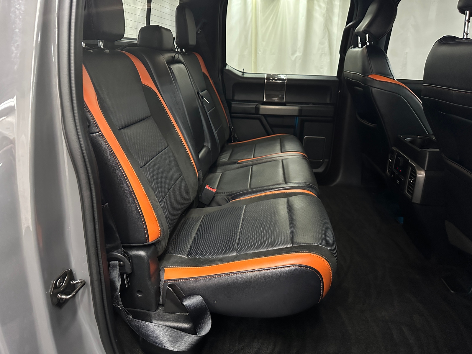 Thumbnail: 2018 Ford Econoline - 5