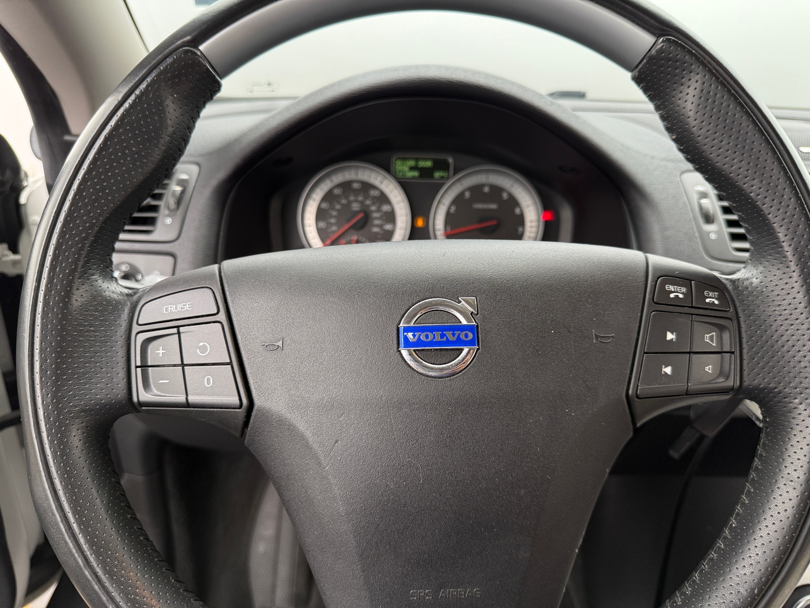 Thumbnail: 2013 Volvo C70 - 4