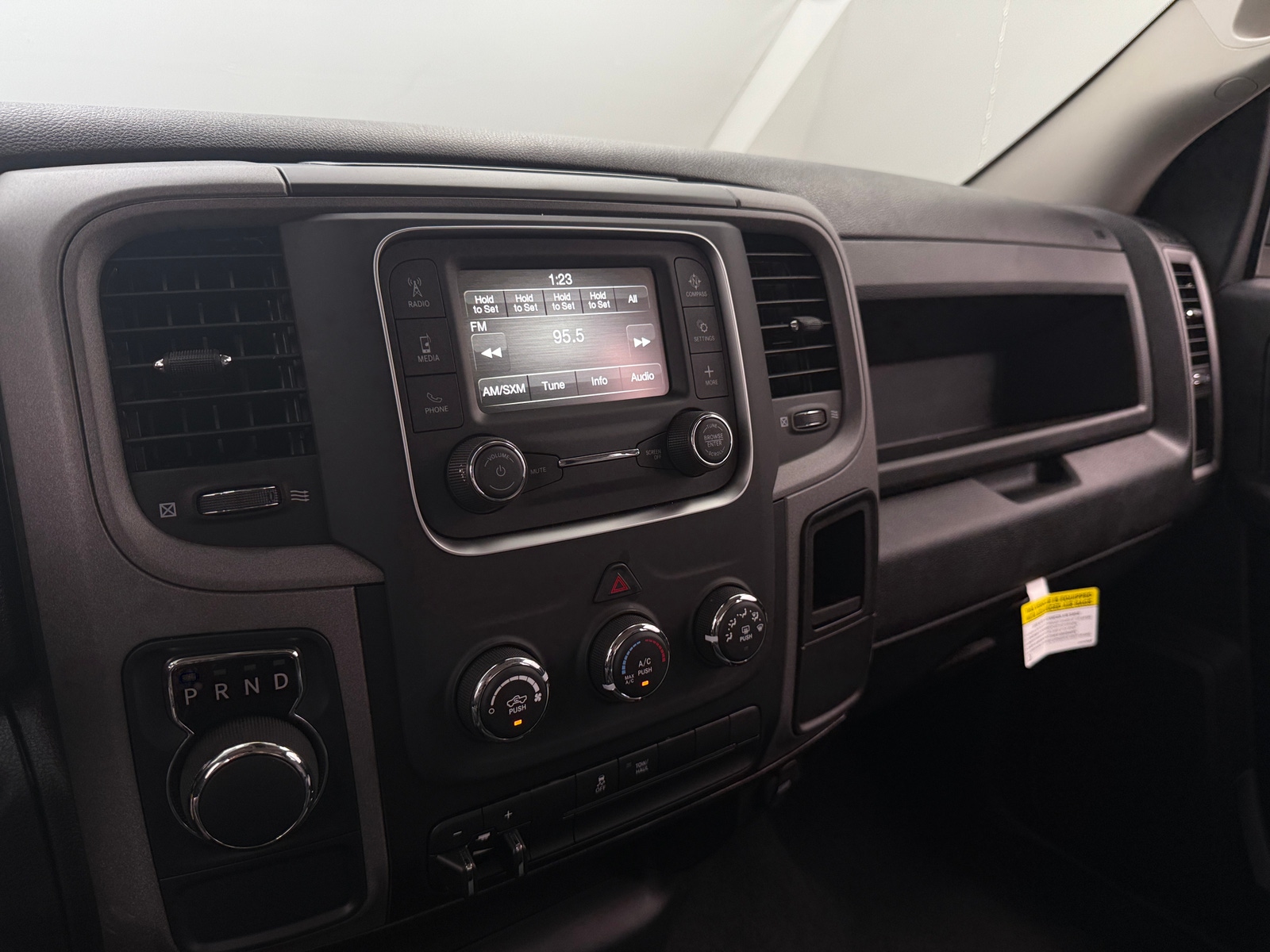 Thumbnail: 2024 RAM 1500 Classic - 4