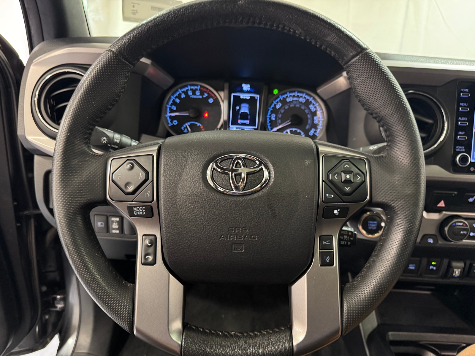 Thumbnail: 2021 Toyota Tacoma - 4
