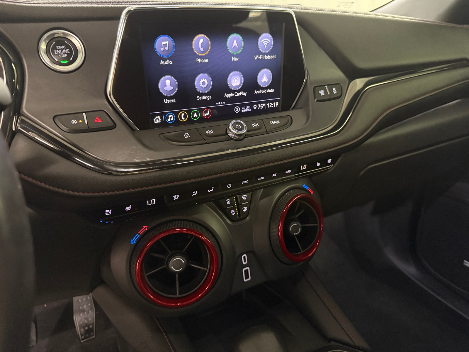 Thumbnail: 2020 Chevrolet Blazer - 3
